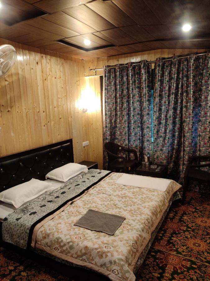Dream River Resort Pahalgam Ngoại thất bức ảnh