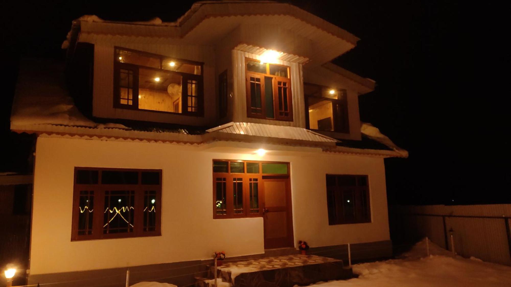 Dream River Resort Pahalgam Ngoại thất bức ảnh